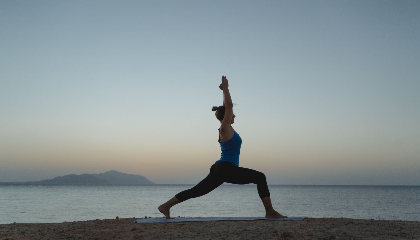 warrior-pose-virabhadrasana