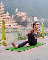 hatha-ashtanga-yoga-coursein-rishikesh