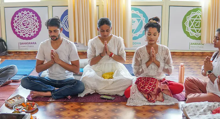 85-hours-yoga-ttc-rishikesh-india